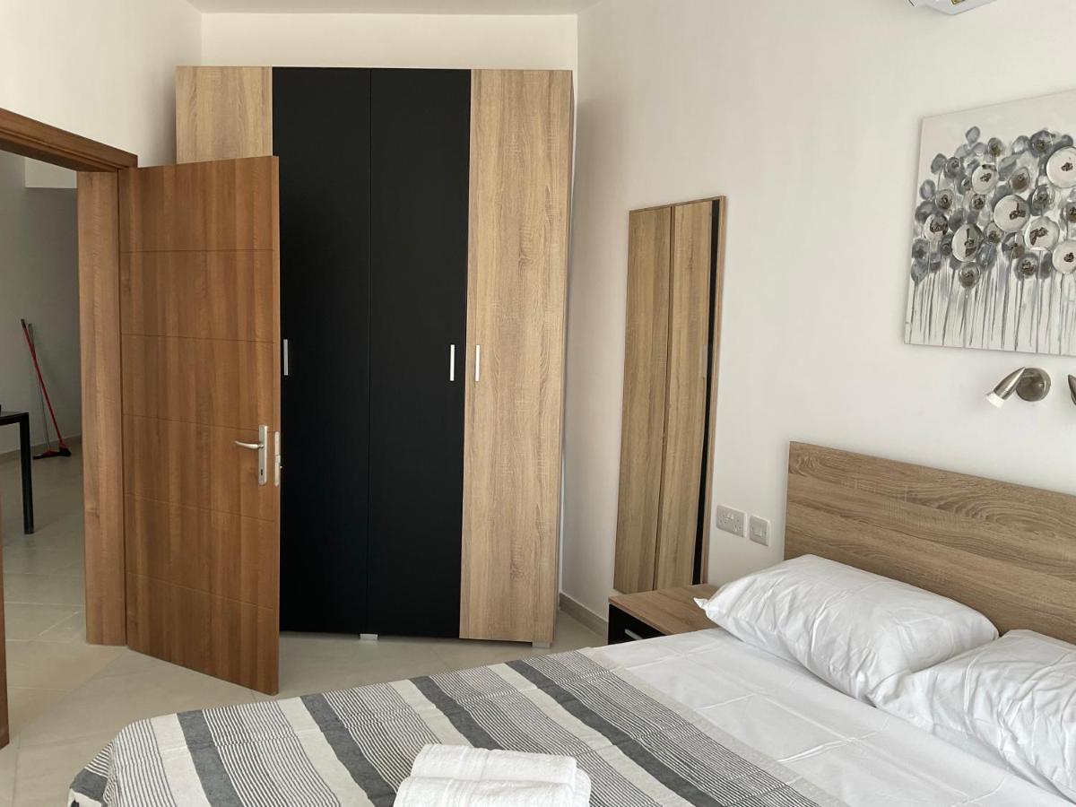 Privilege Suits Swatar Birkirkara Bagian luar foto