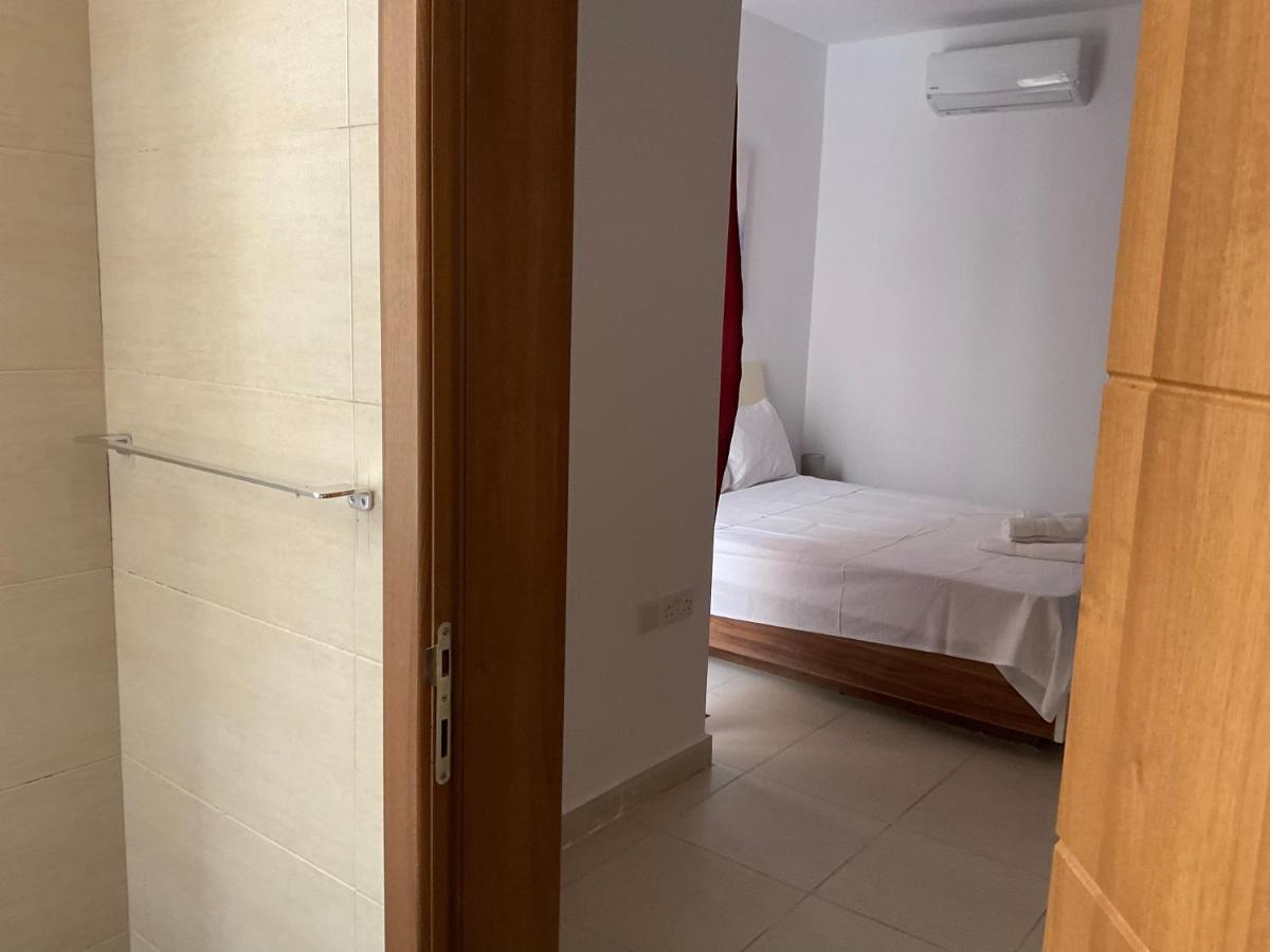 Privilege Suits Swatar Birkirkara Bagian luar foto